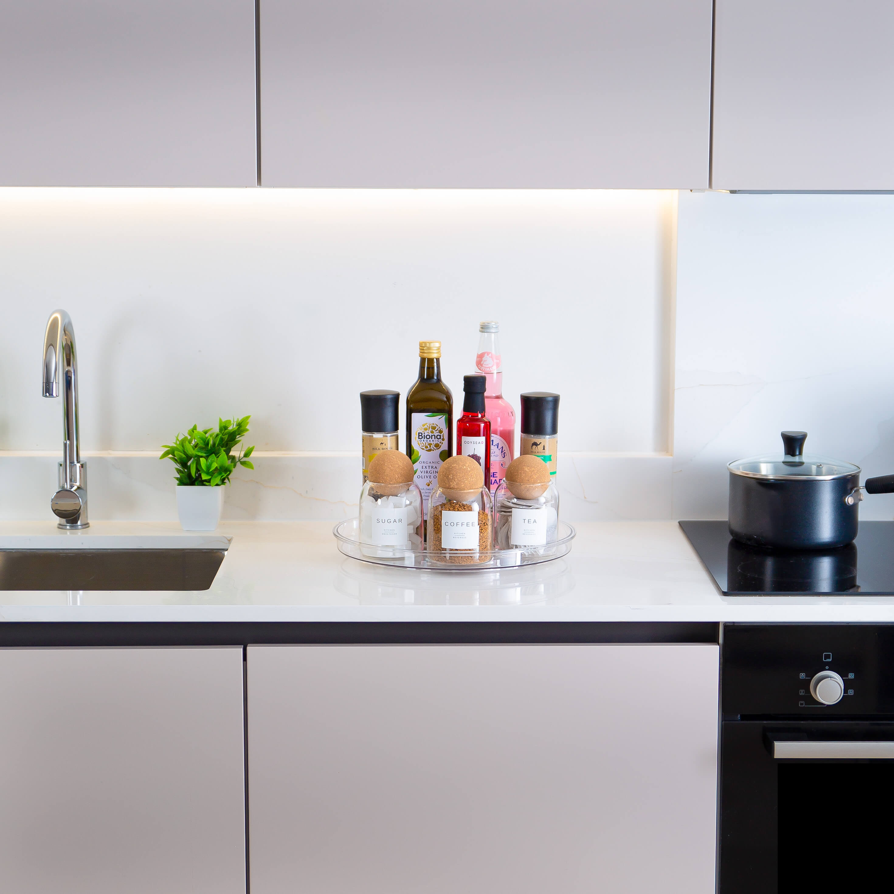 SPINN. Clear Lazy Susan Turntables